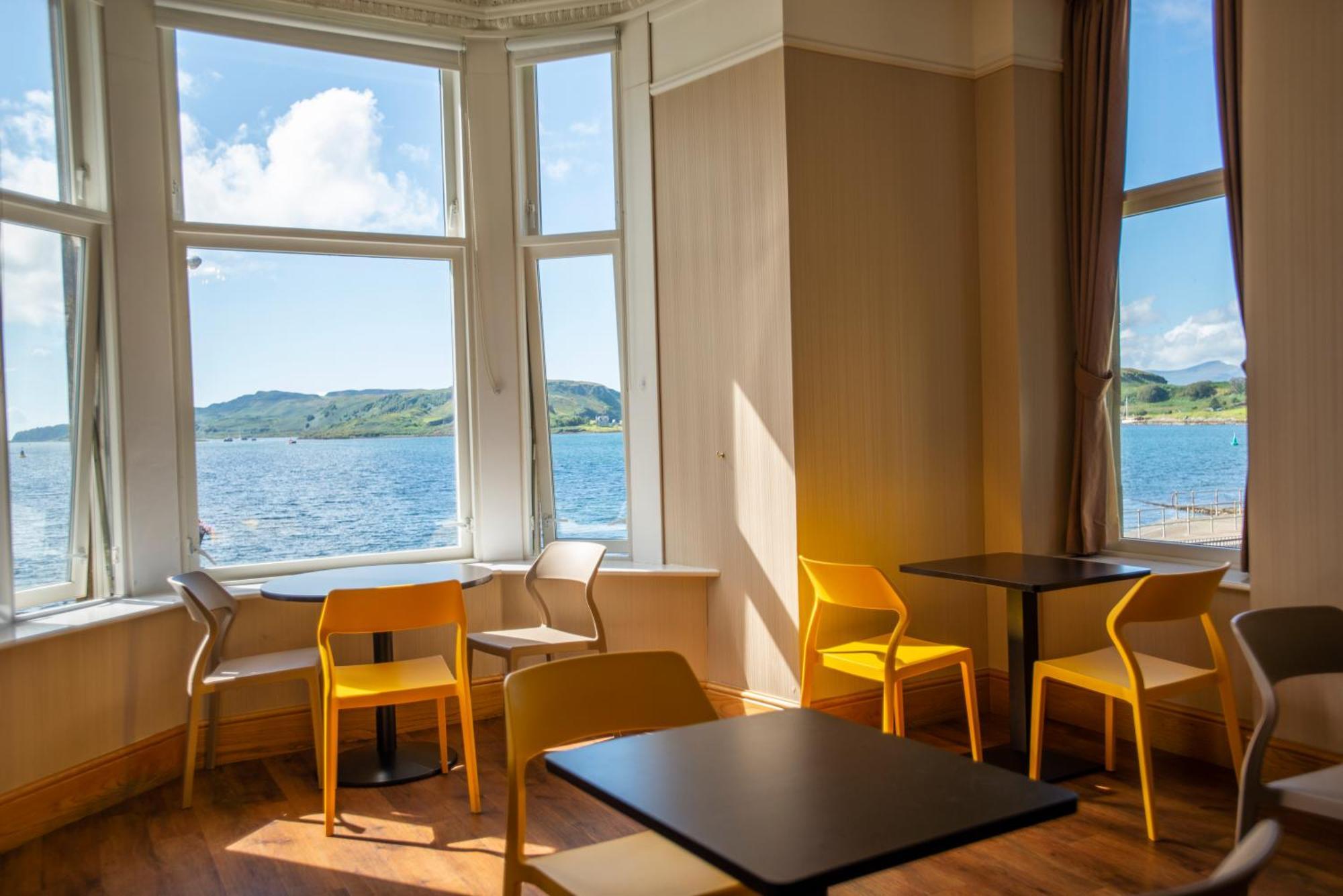 Oban Youth Hostel المظهر الخارجي الصورة The interior of the station